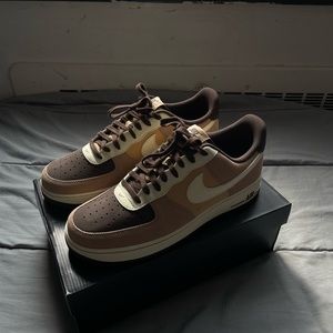 Air Force 1’ 07 LV8 EMB